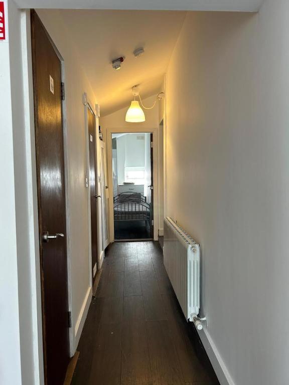 Sarsfield Hostel Дублин Экстерьер фото